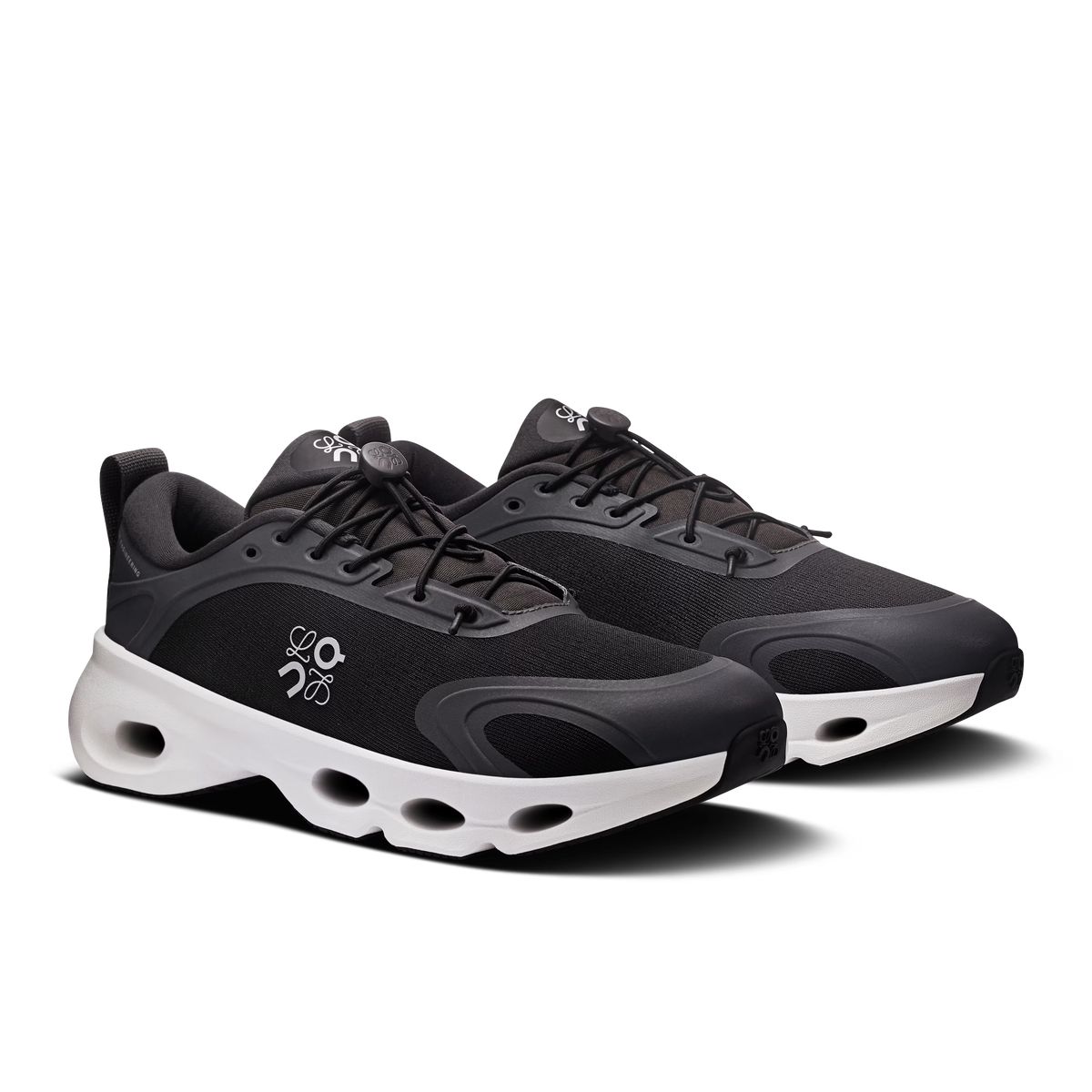 Loewe x On Cloudsolo in black and white, outsole tread detail