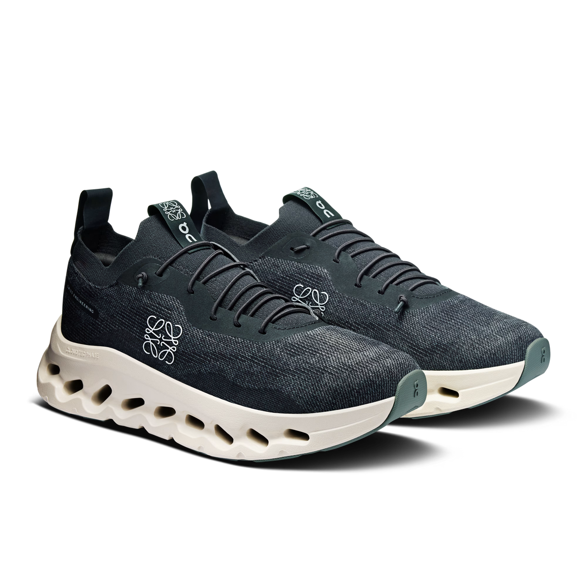 Loewe x On Cloudtilt in denim grey, outsole tread detail